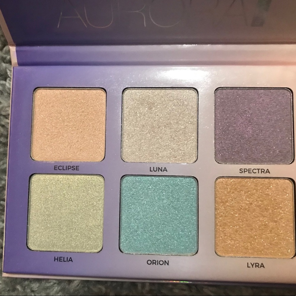 Anastasia Beverly Hills Aurora Glow Kit